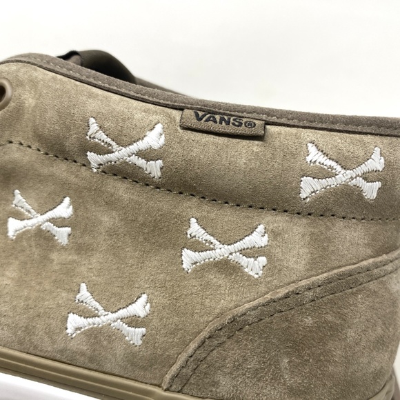 VANS Vault Chukka LX Sneakers Mid Suede Women's Bones Coyote Shoes VN0A4U3GBMD - Picture 4 of 10